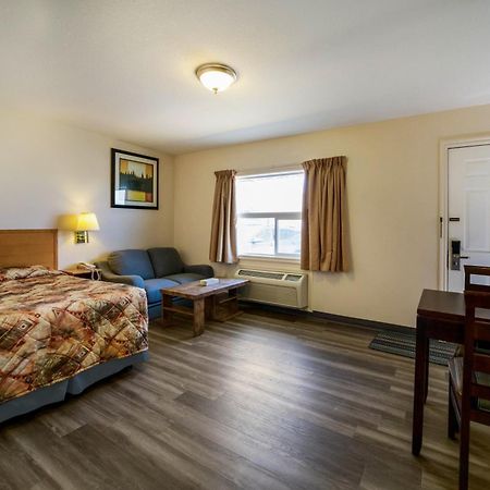 Fort St. John Canadas Best Value Inn Fort St John المظهر الخارجي الصورة